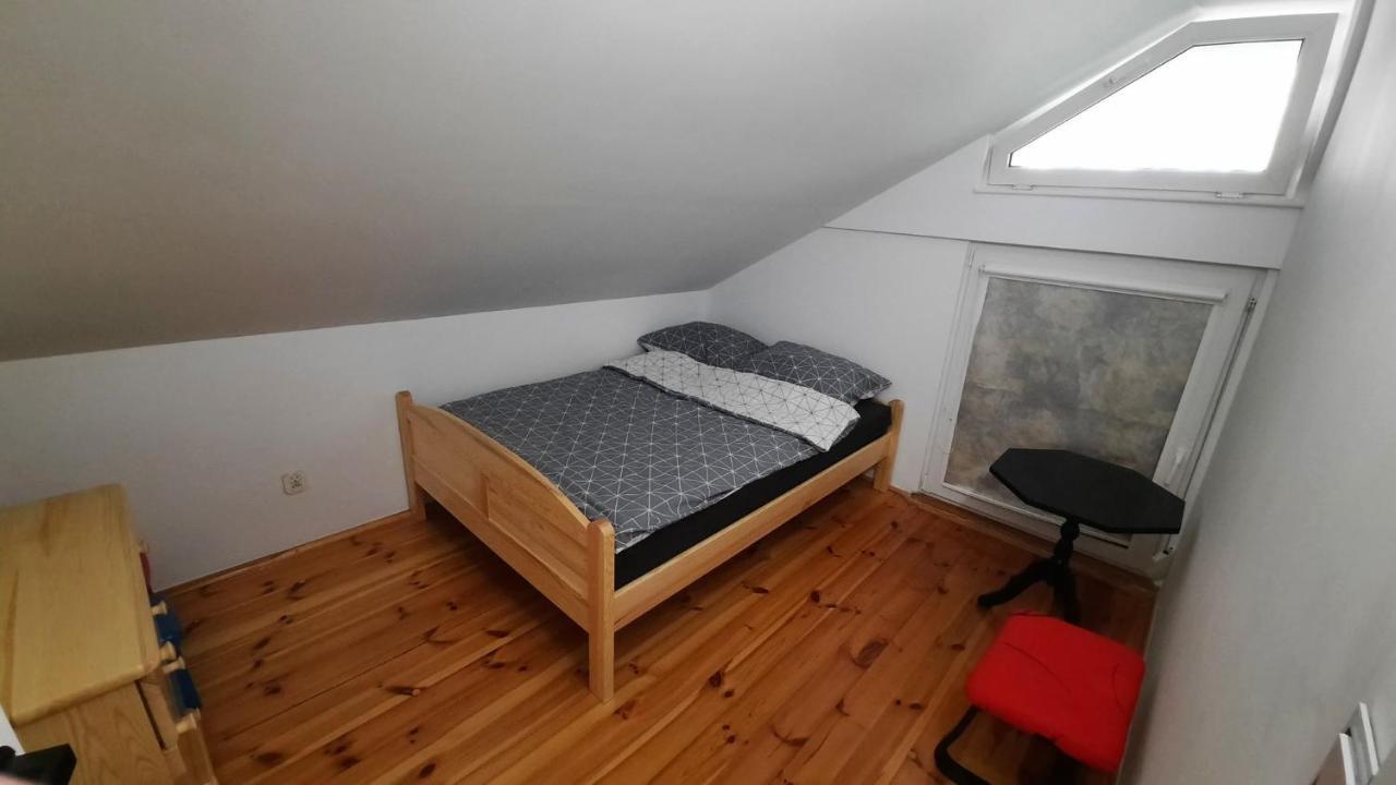 Miedzy Jeziorami * Waglikowice